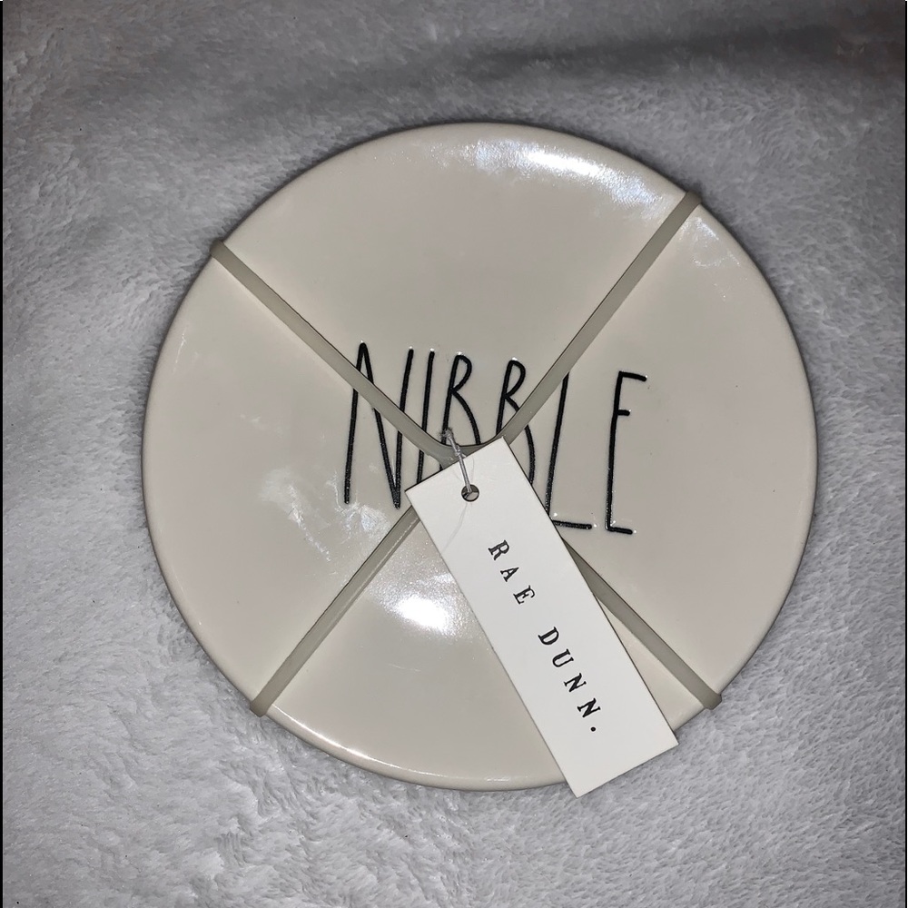 ***SOLD*** Rae Dunn Dinner Plates